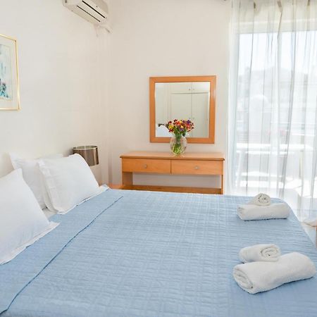 Hotel Arethousa Loutra Aidhipsou Exteriör bild