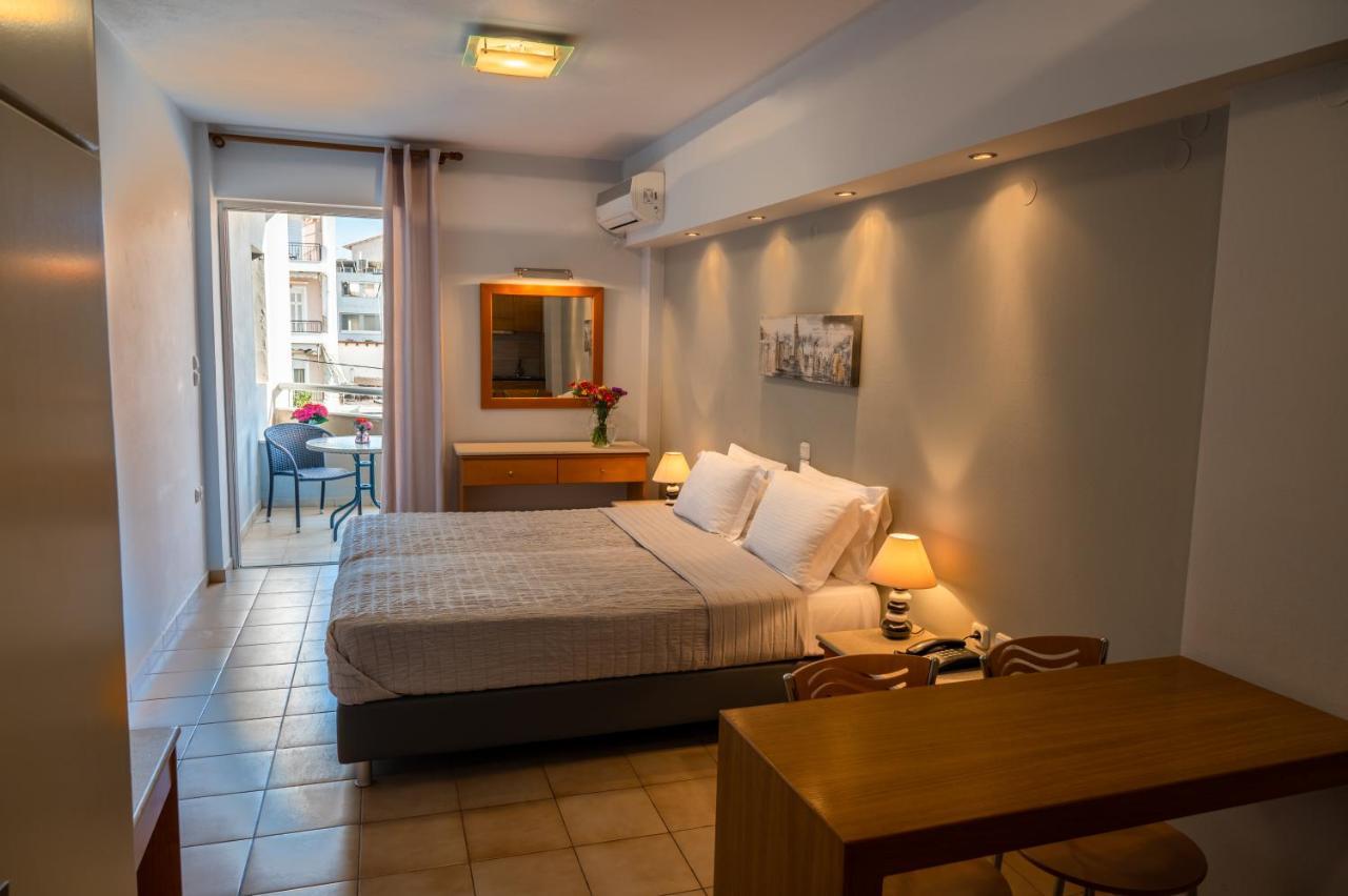 Hotel Arethousa Loutra Aidhipsou Exteriör bild