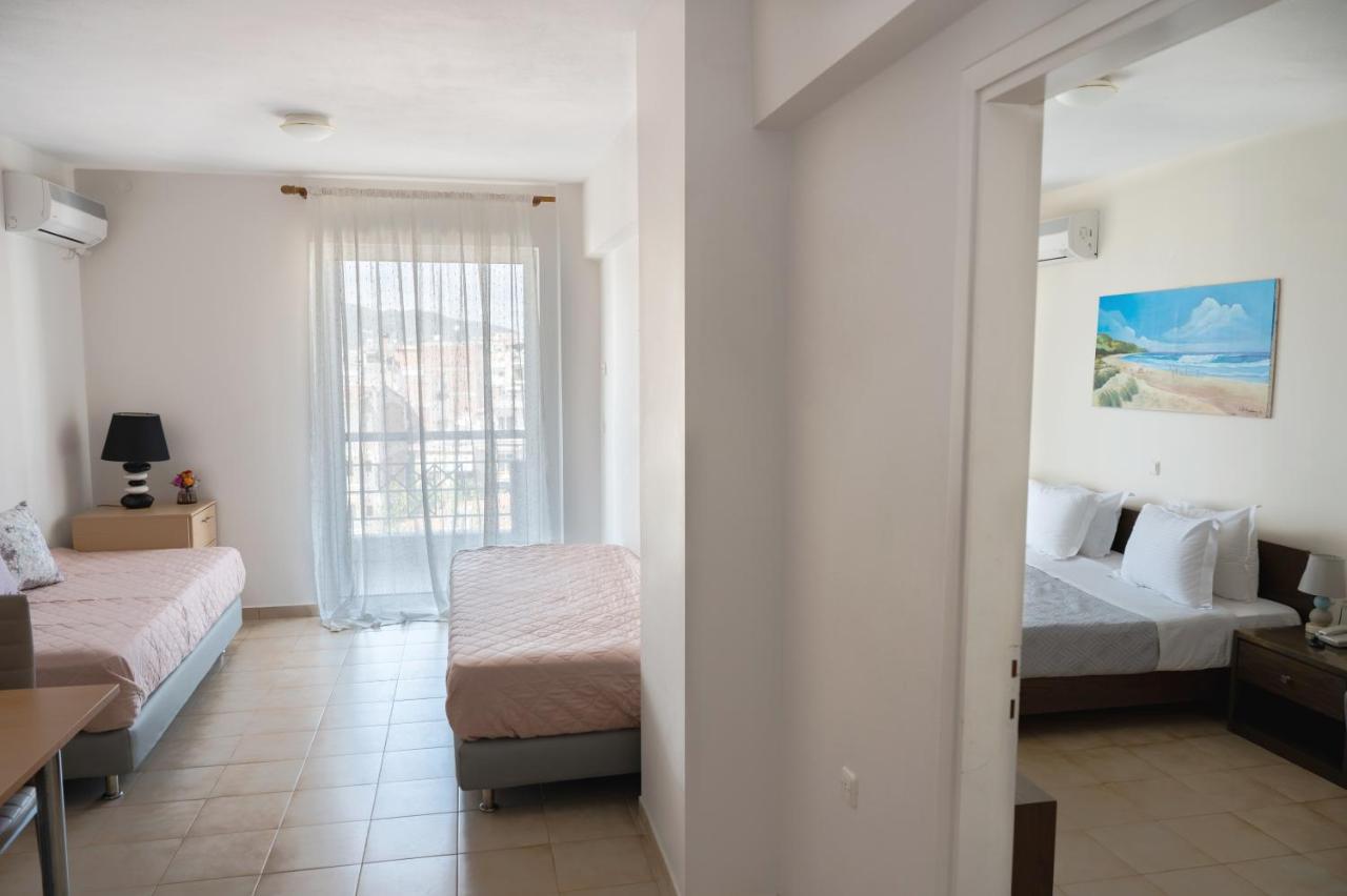 Hotel Arethousa Loutra Aidhipsou Exteriör bild